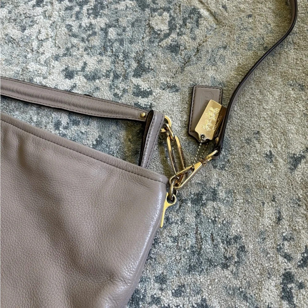 COACH Madison Hobo Shoulder Crossbody Bag in Slit Taupe